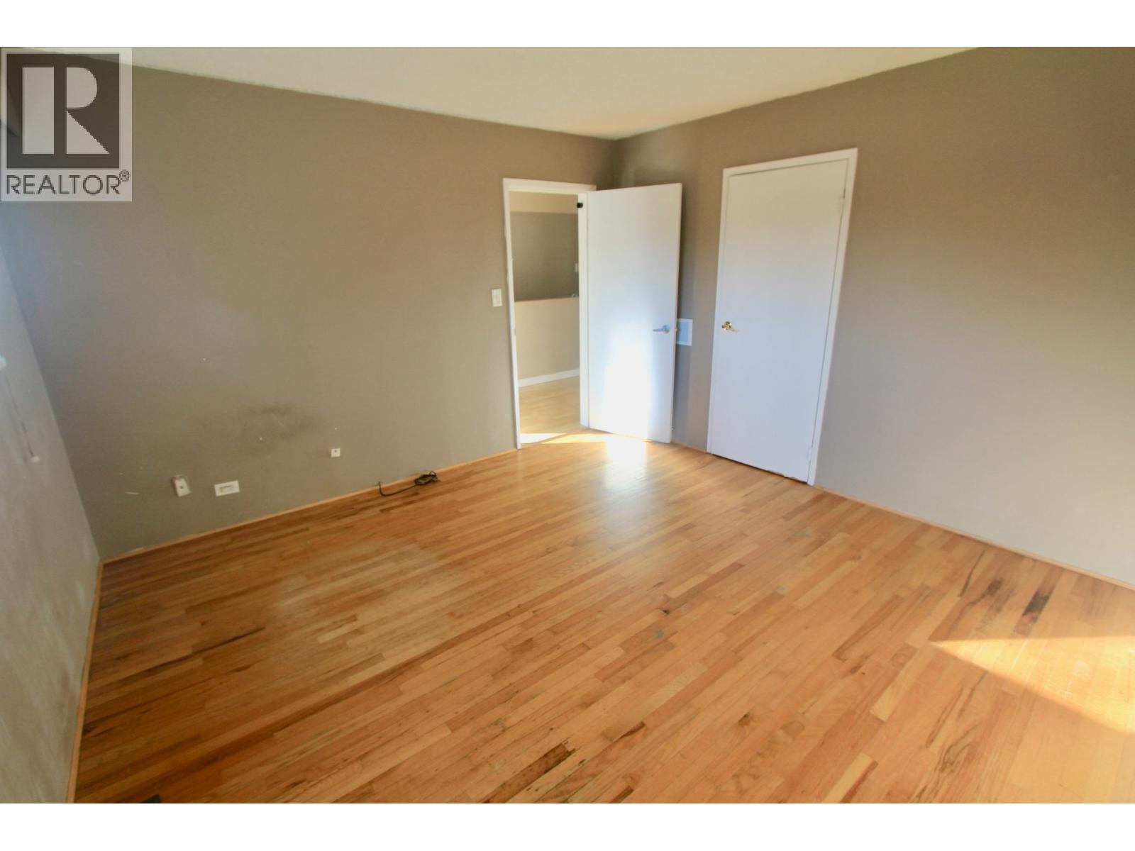 4751-4771 Steveston Highway Property Photo 6