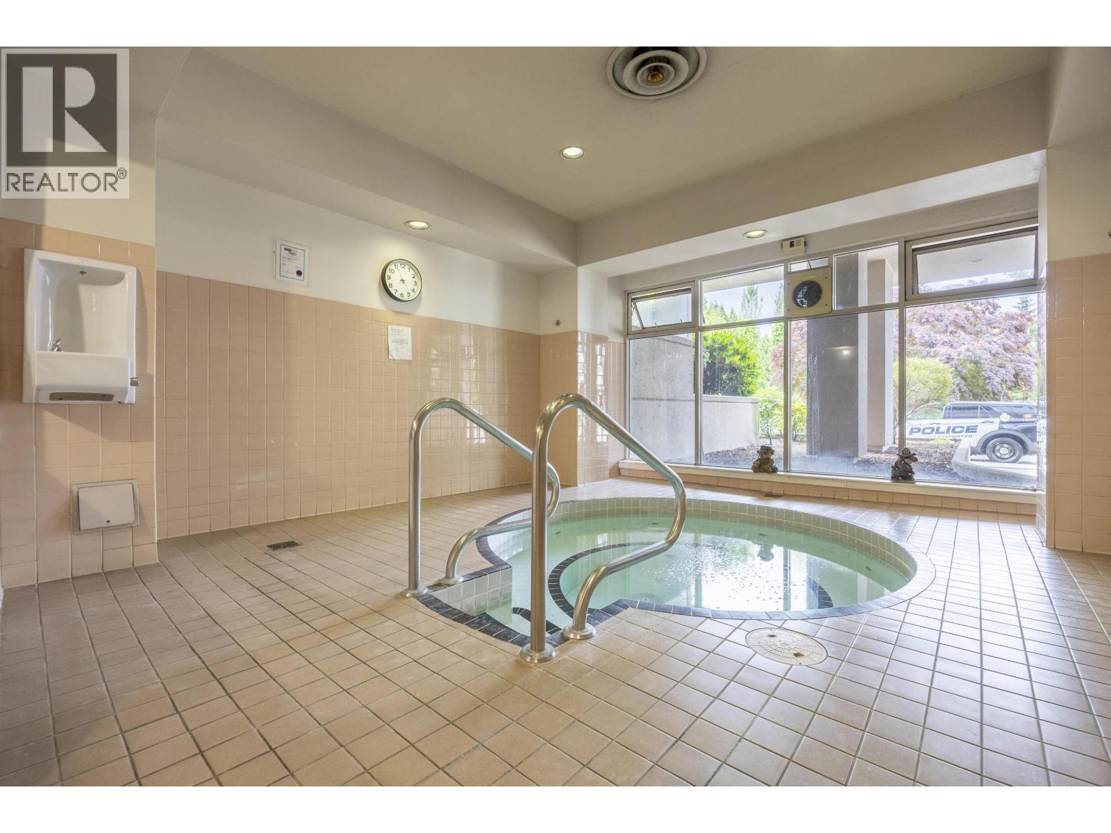 1007 9633 Manchester Drive Property Photo 16