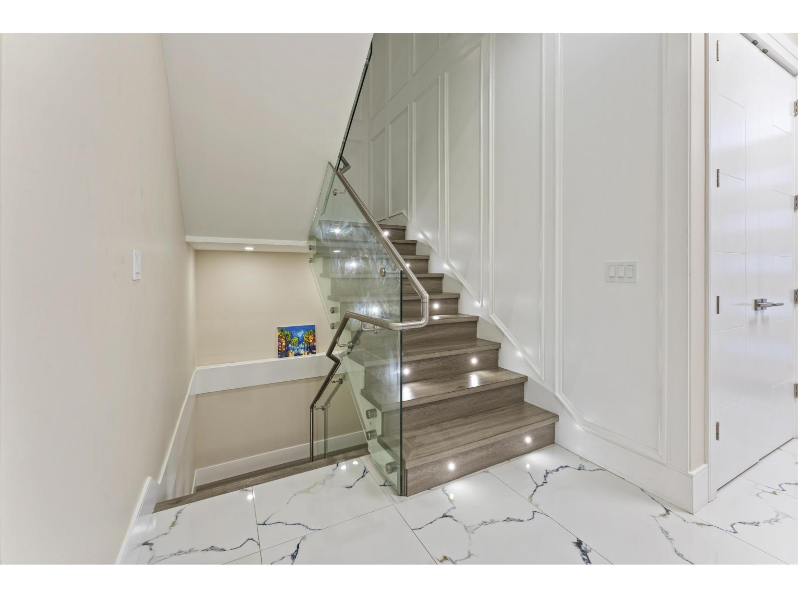 8020 114 Street Property Photo 15