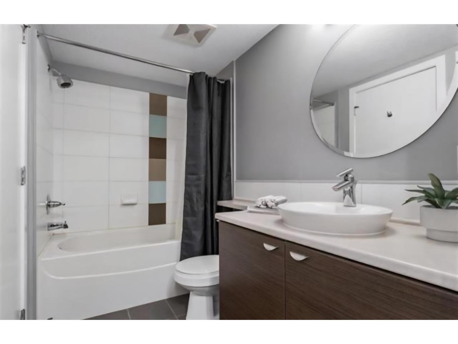 117 10707 139 Street Property Photo 9