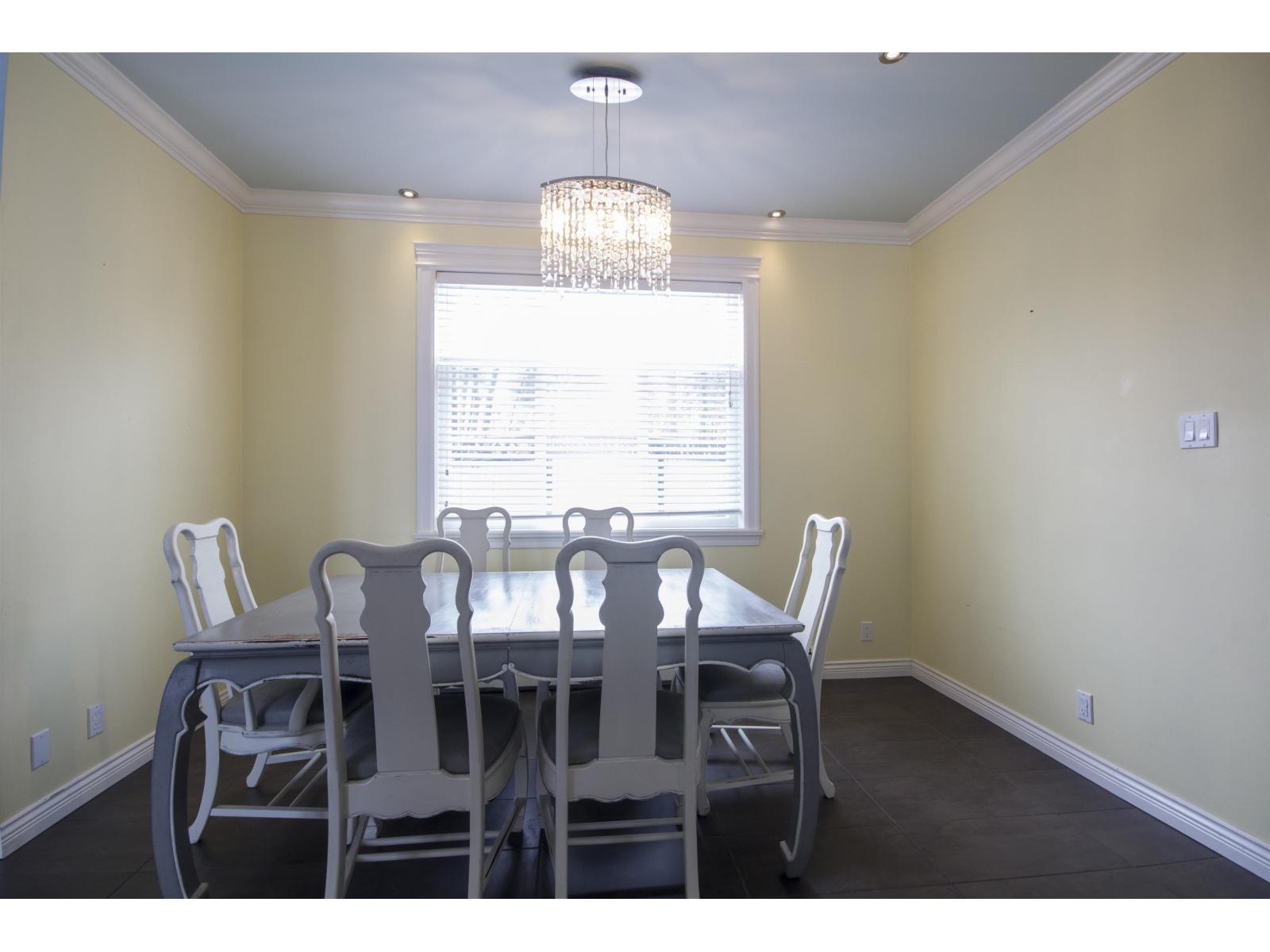 12136 100a Avenue Property Photo 12