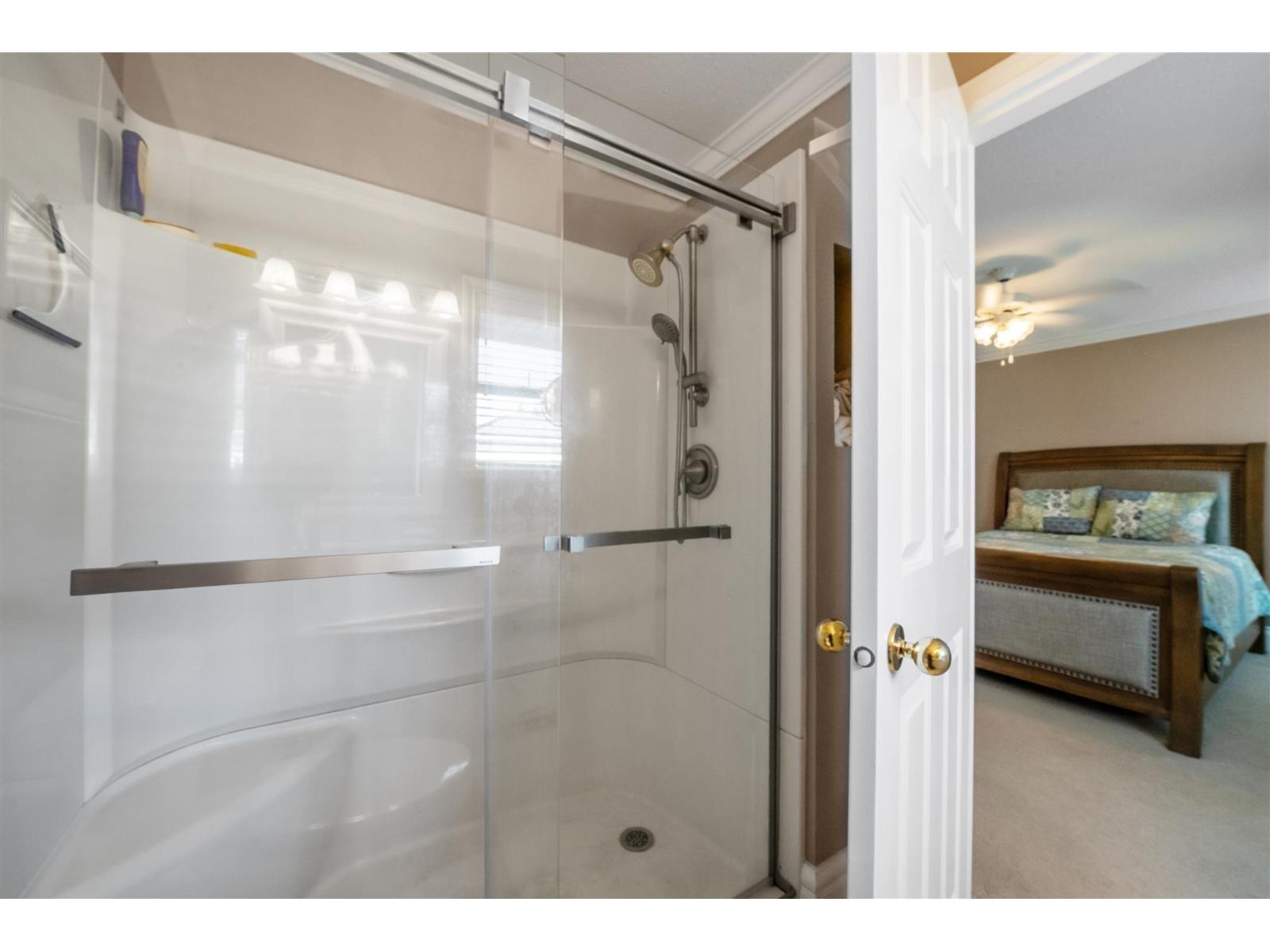 15239 29a Avenue Property Photo 20