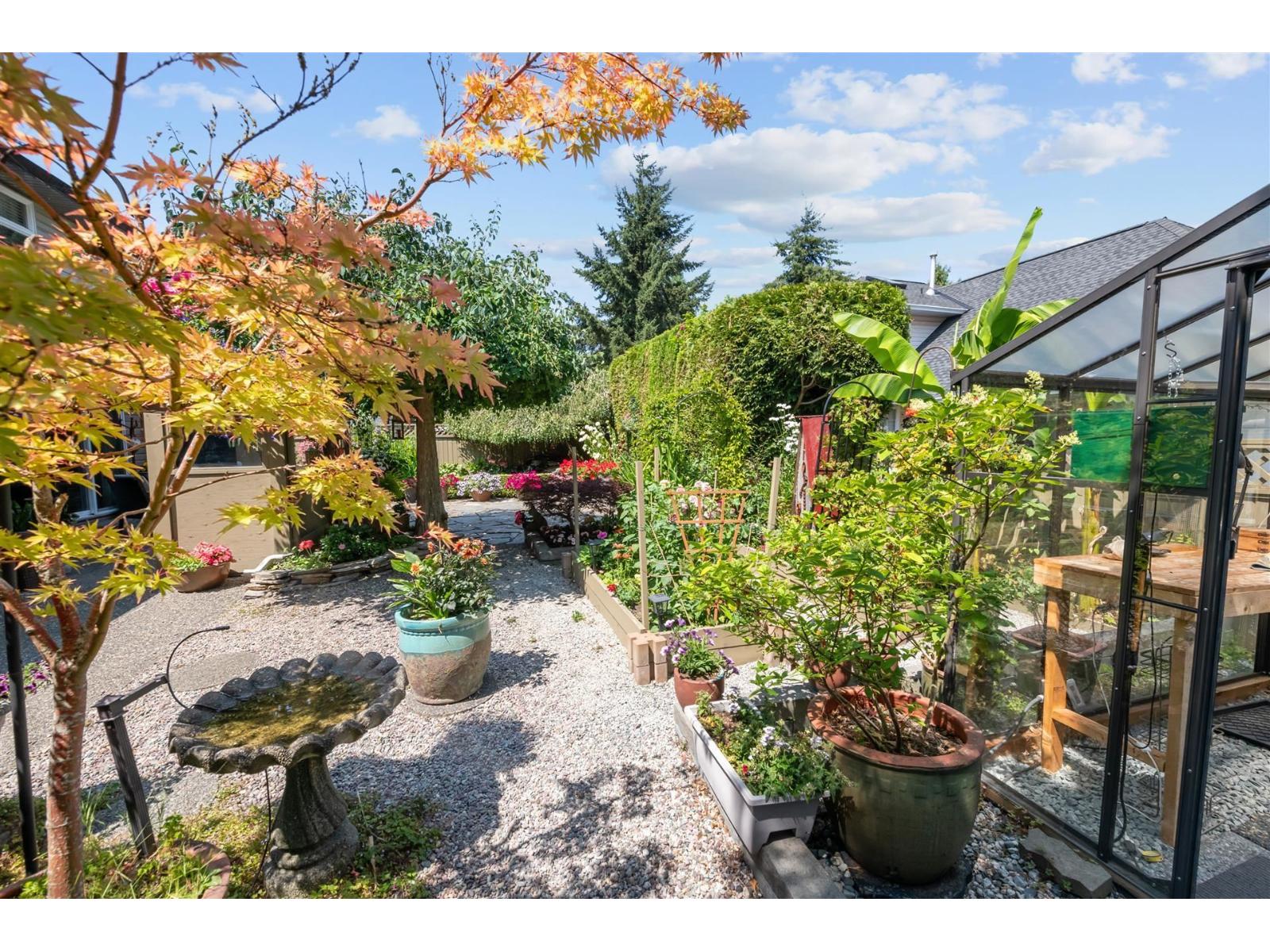 15239 29a Avenue Property Photo 26