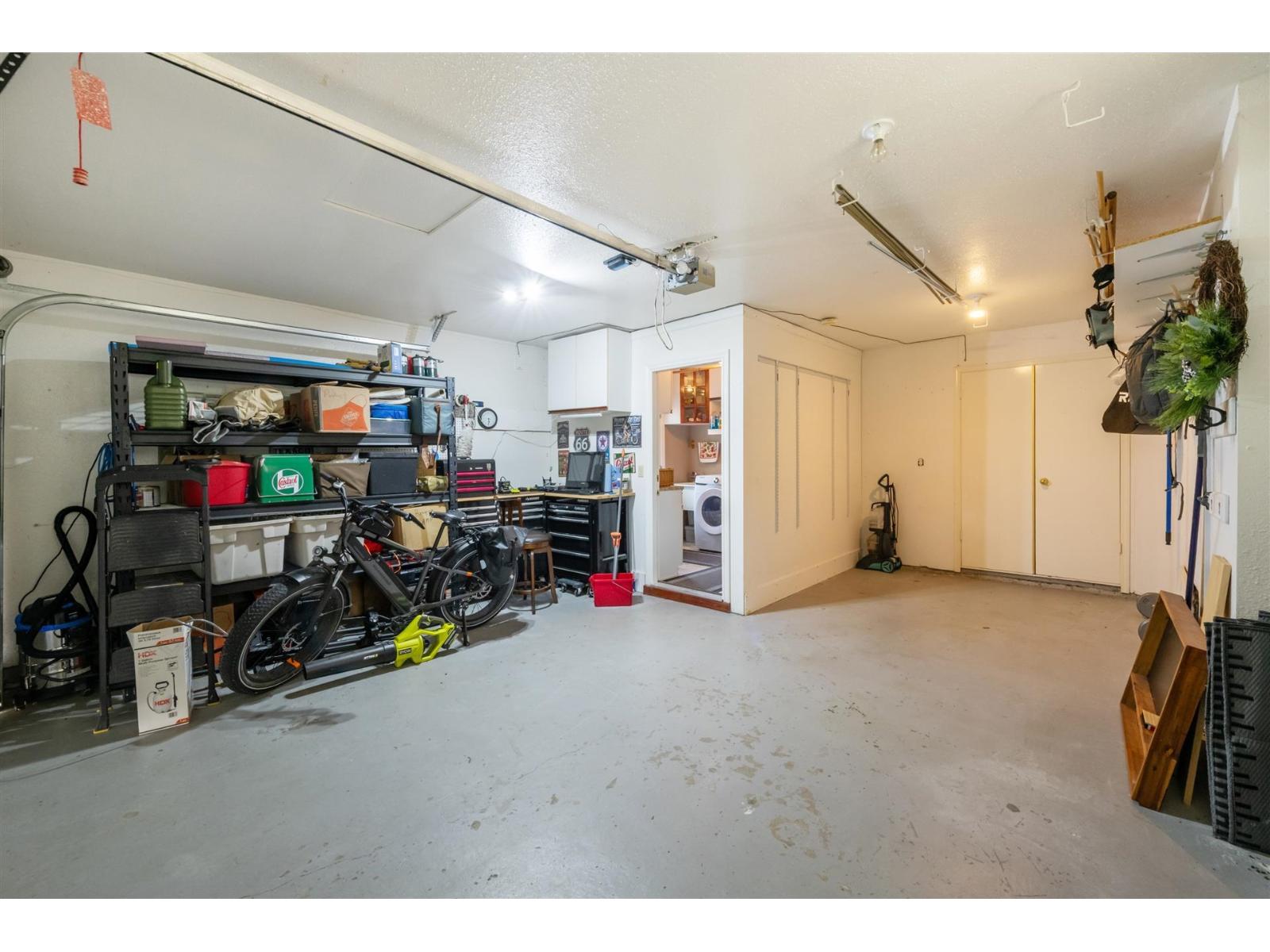 15239 29a Avenue Property Photo 38