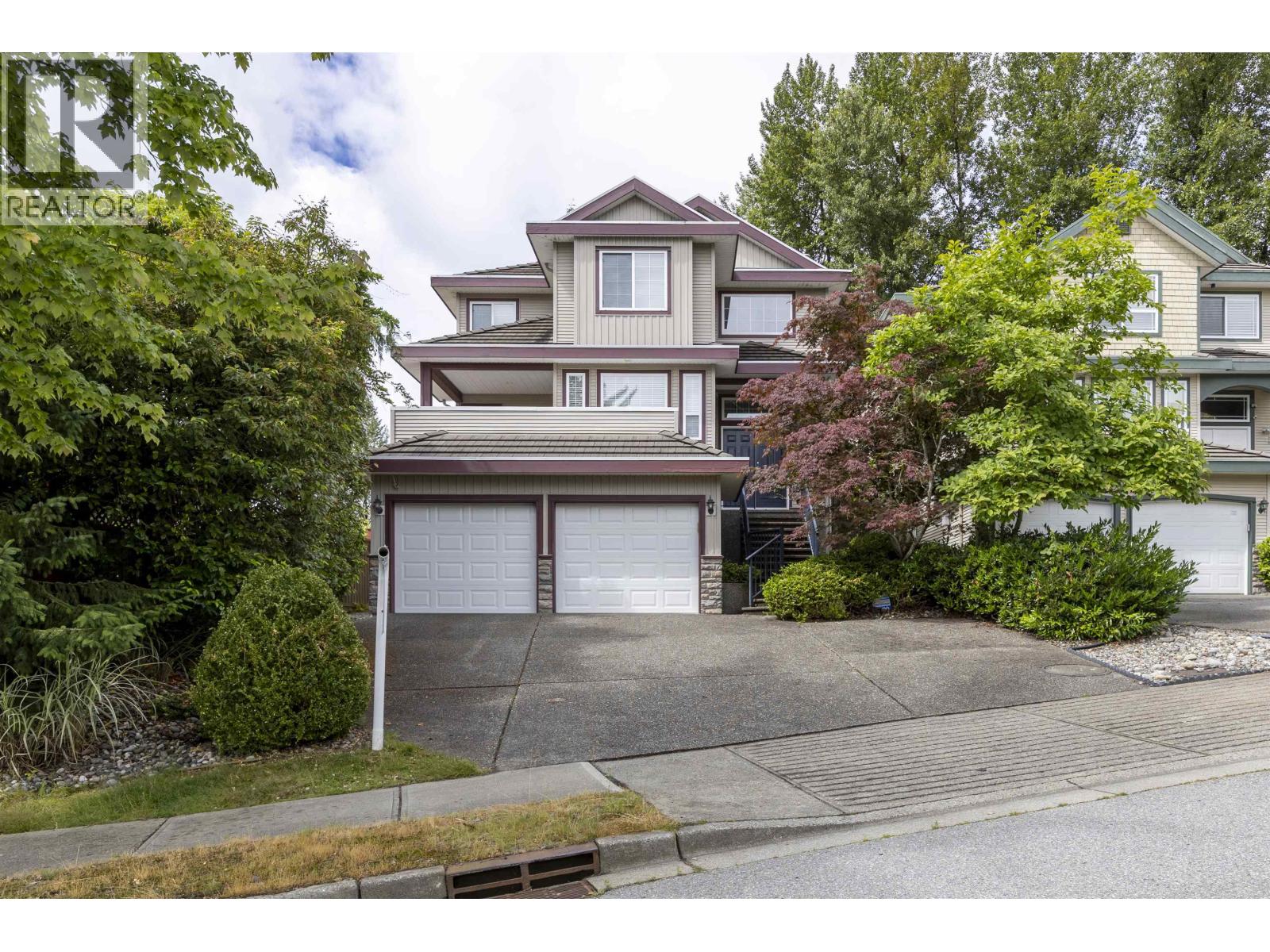 1700 Paddock Drive Property Photo 3
