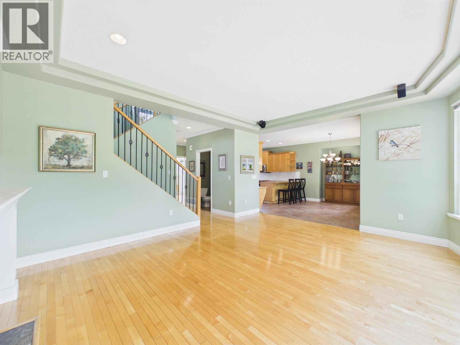 1700 Paddock Drive Property Photo 6