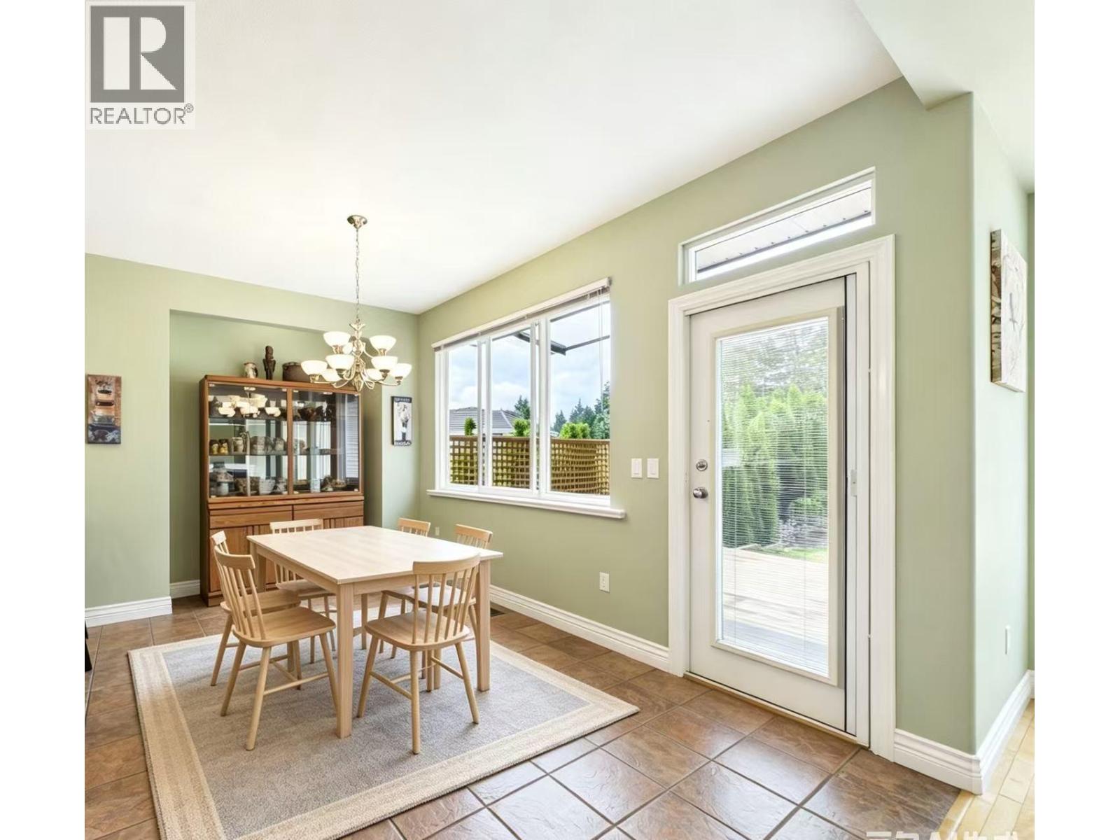 1700 Paddock Drive Property Photo 15
