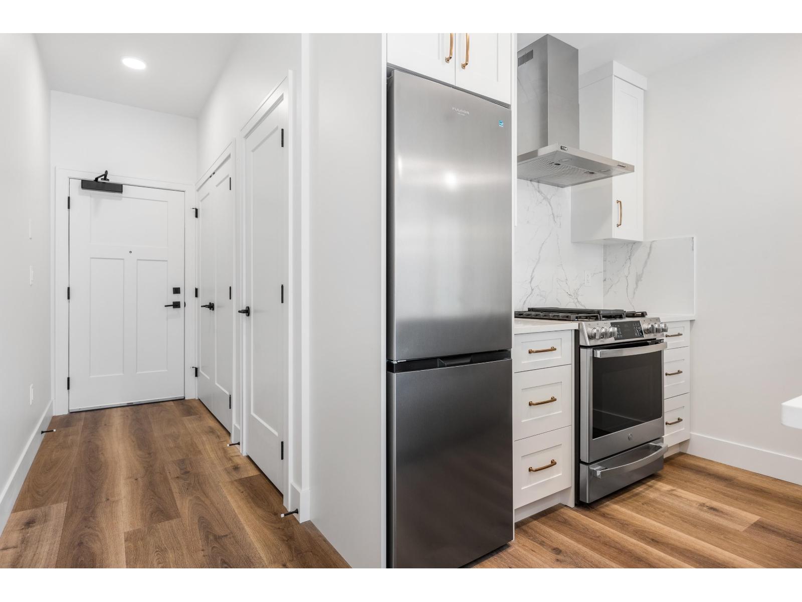 120 Esplanade Avenue #702 Property Photo 10
