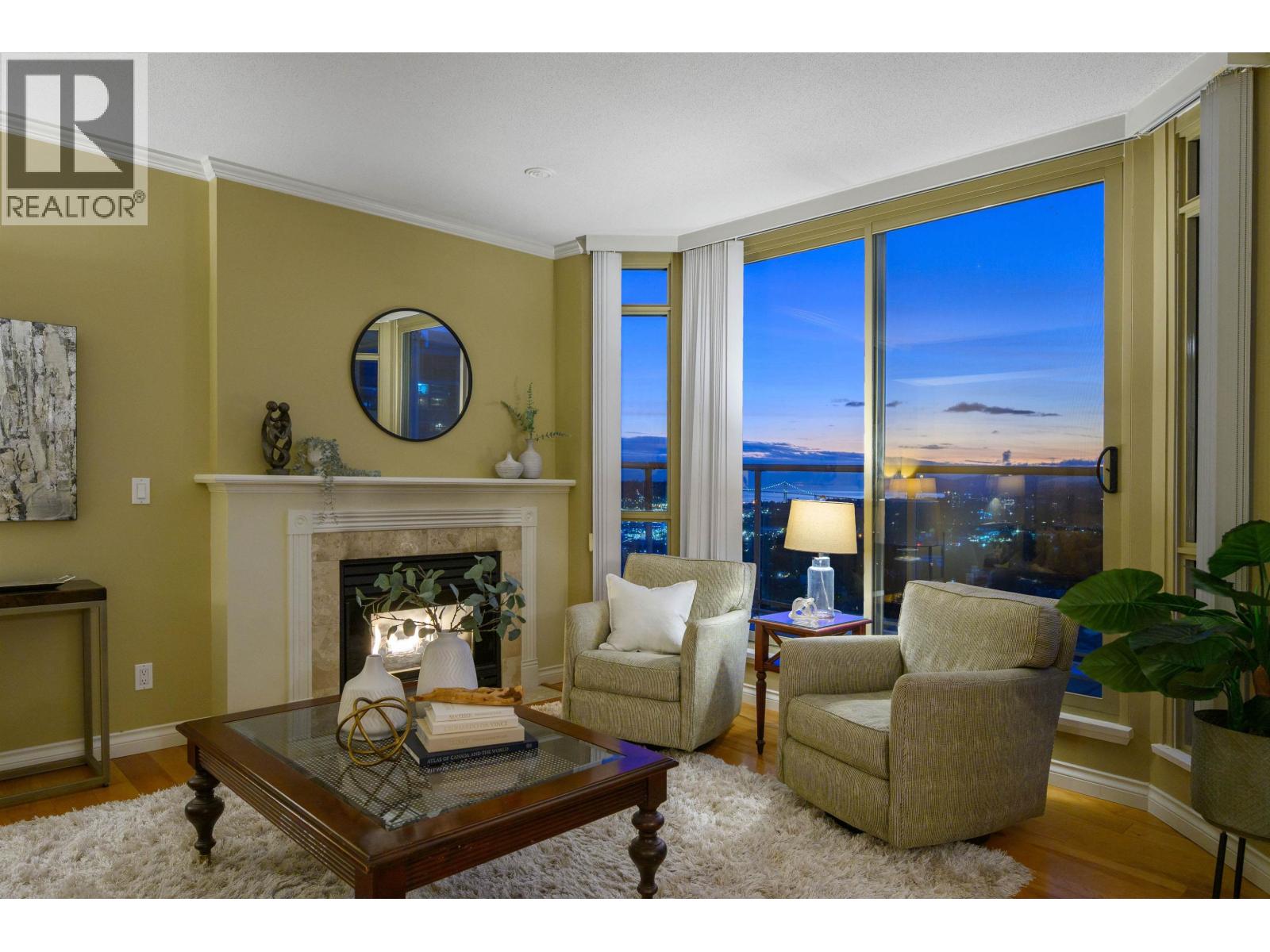 1505 160 W Keith Road Property Photo 3