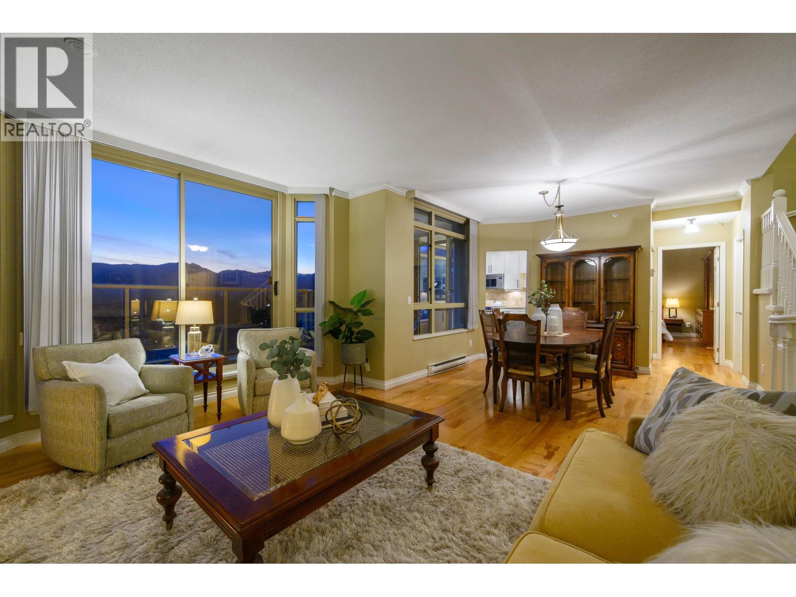 1505 160 W Keith Road Property Photo 4