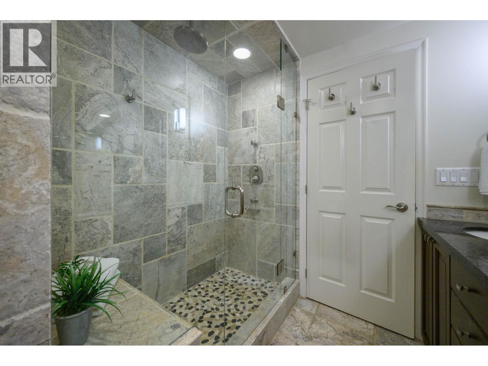 1505 160 W Keith Road Property Photo 23