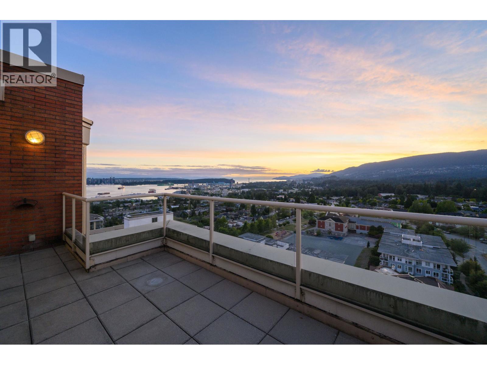 1505 160 W Keith Road Property Photo 32