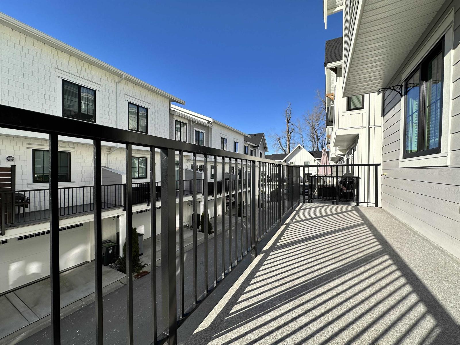 12 20189 84 Avenue Property Photo 10