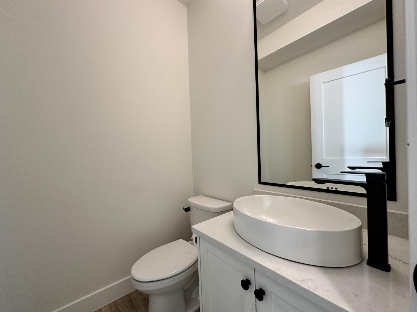 12 20189 84 Avenue Property Photo 19