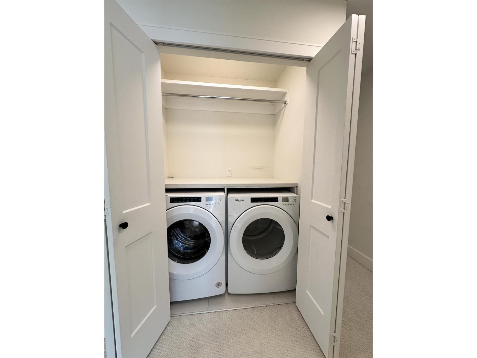 12 20189 84 Avenue Property Photo 32