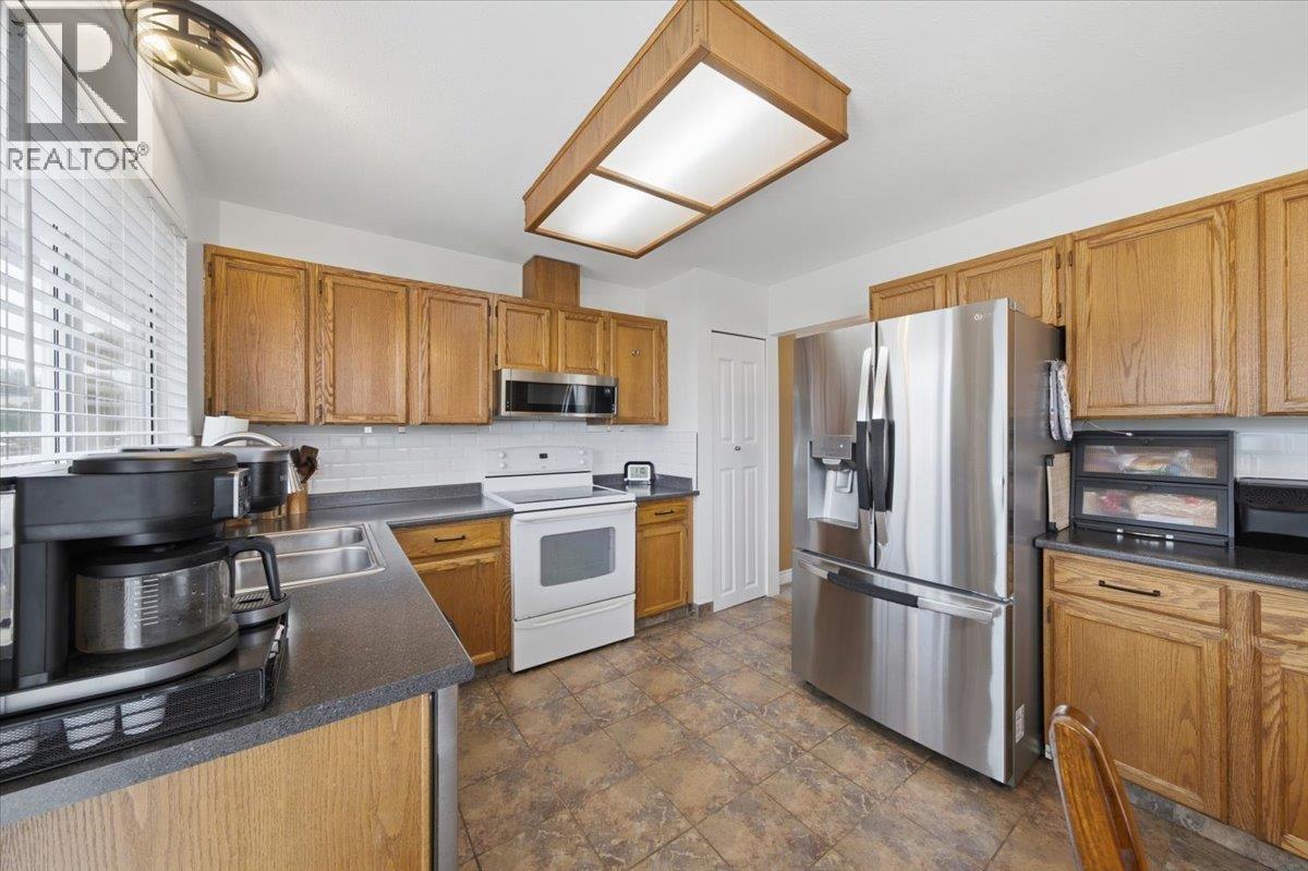 18839 Ford Road Property Photo 11