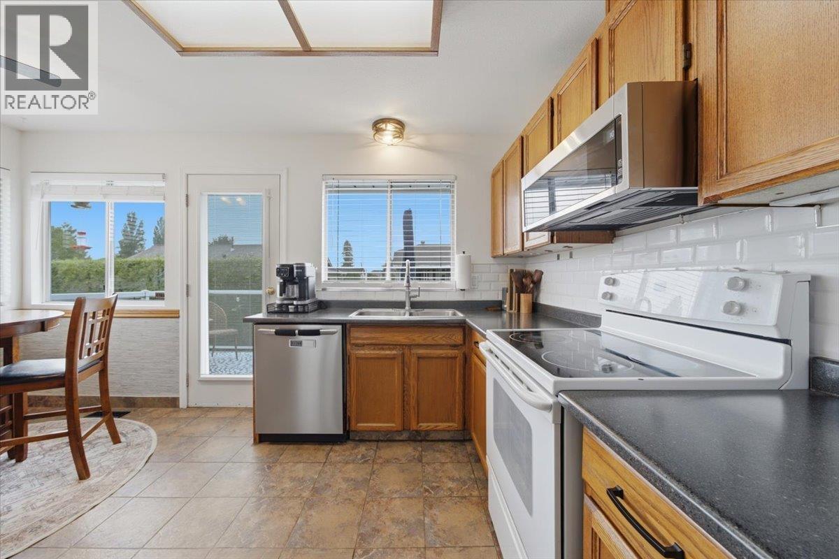 18839 Ford Road Property Photo 14