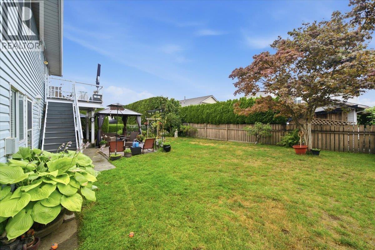 18839 Ford Road Property Photo 34