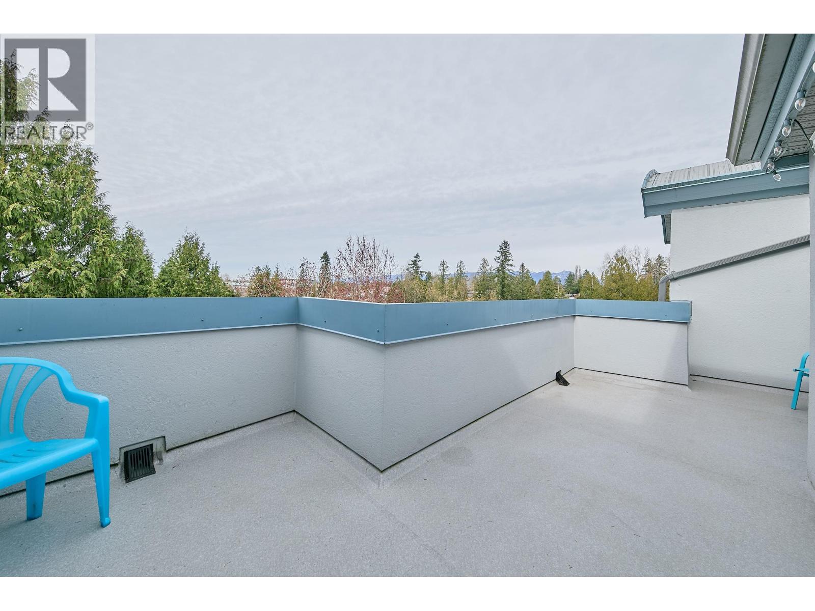 405 11519 Burnett Street Property Photo 29