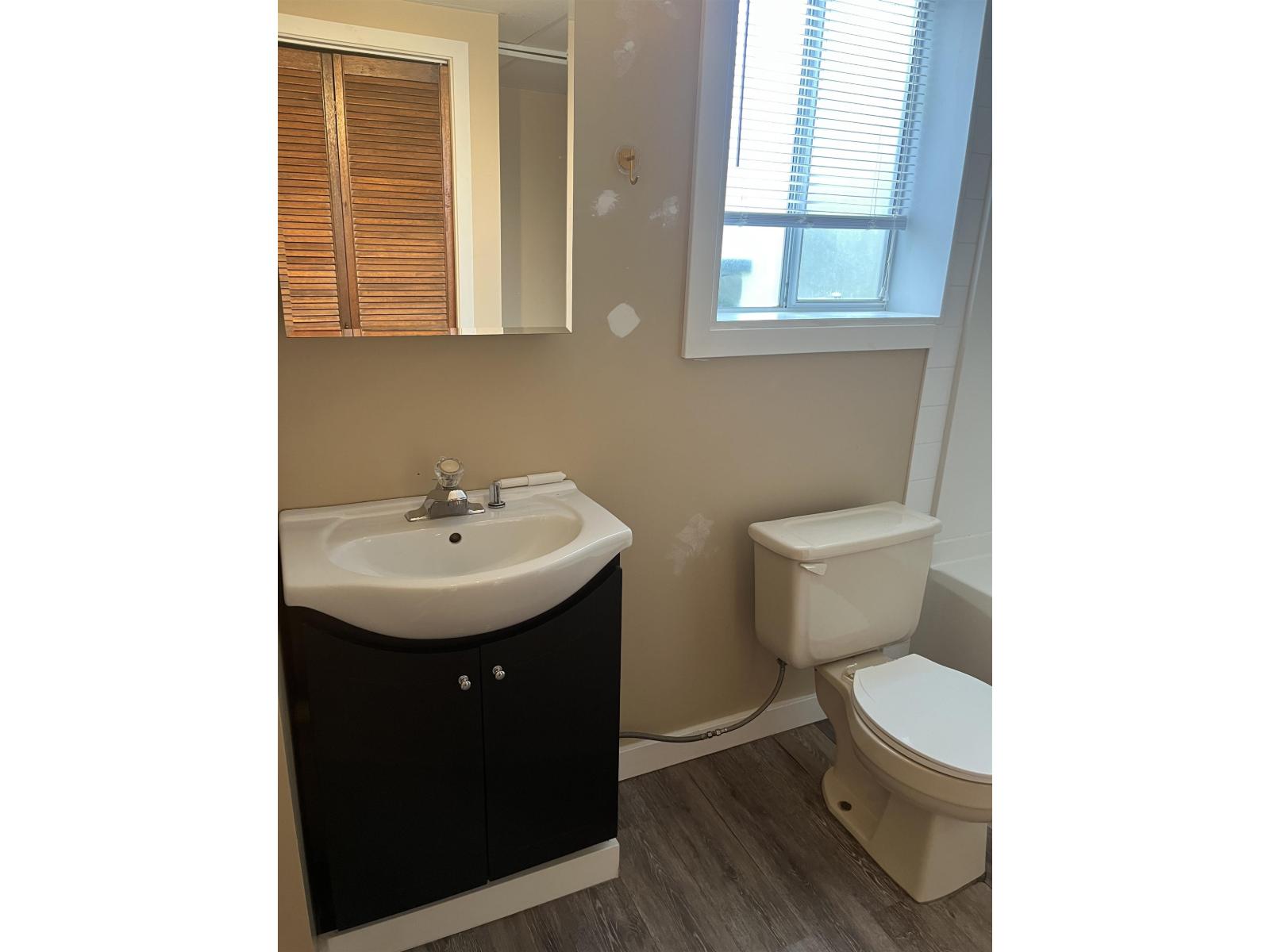 6487 Dayton Drive Property Photo 14