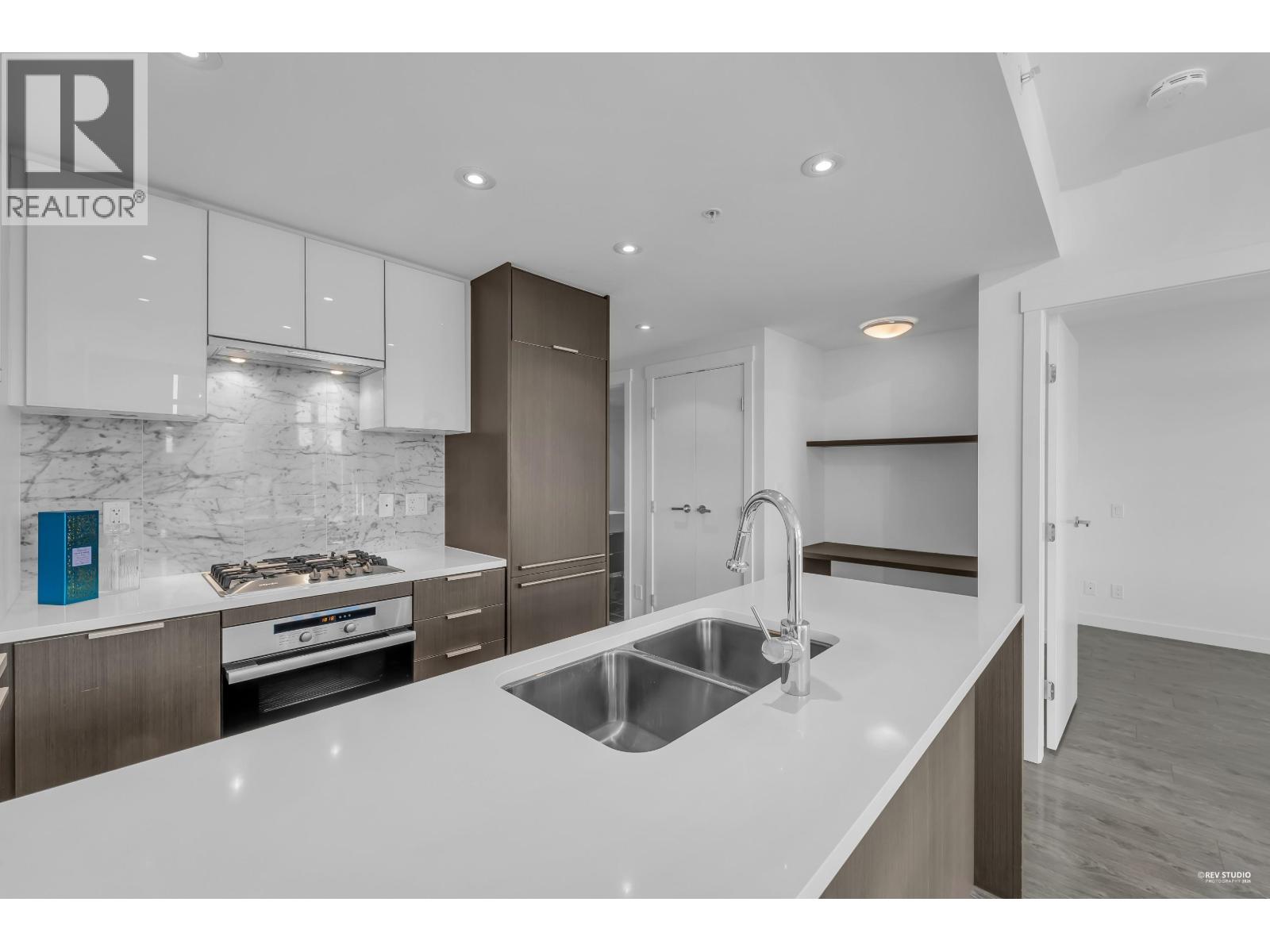 1801 110 Switchmen Street Property Photo 14