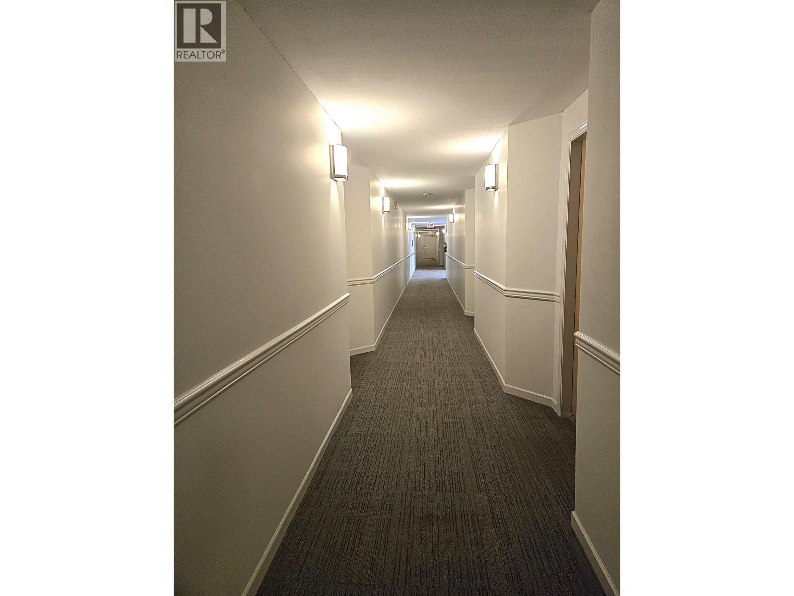 101 5565 Barker Avenue Property Photo 3