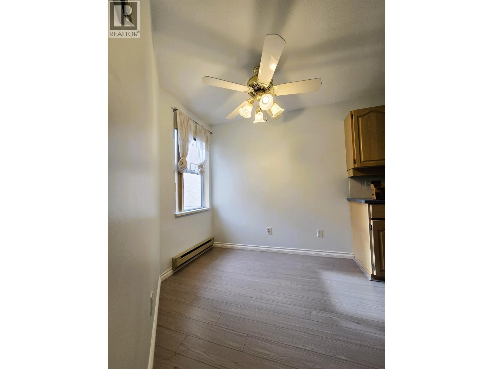101 5565 Barker Avenue Property Photo 7