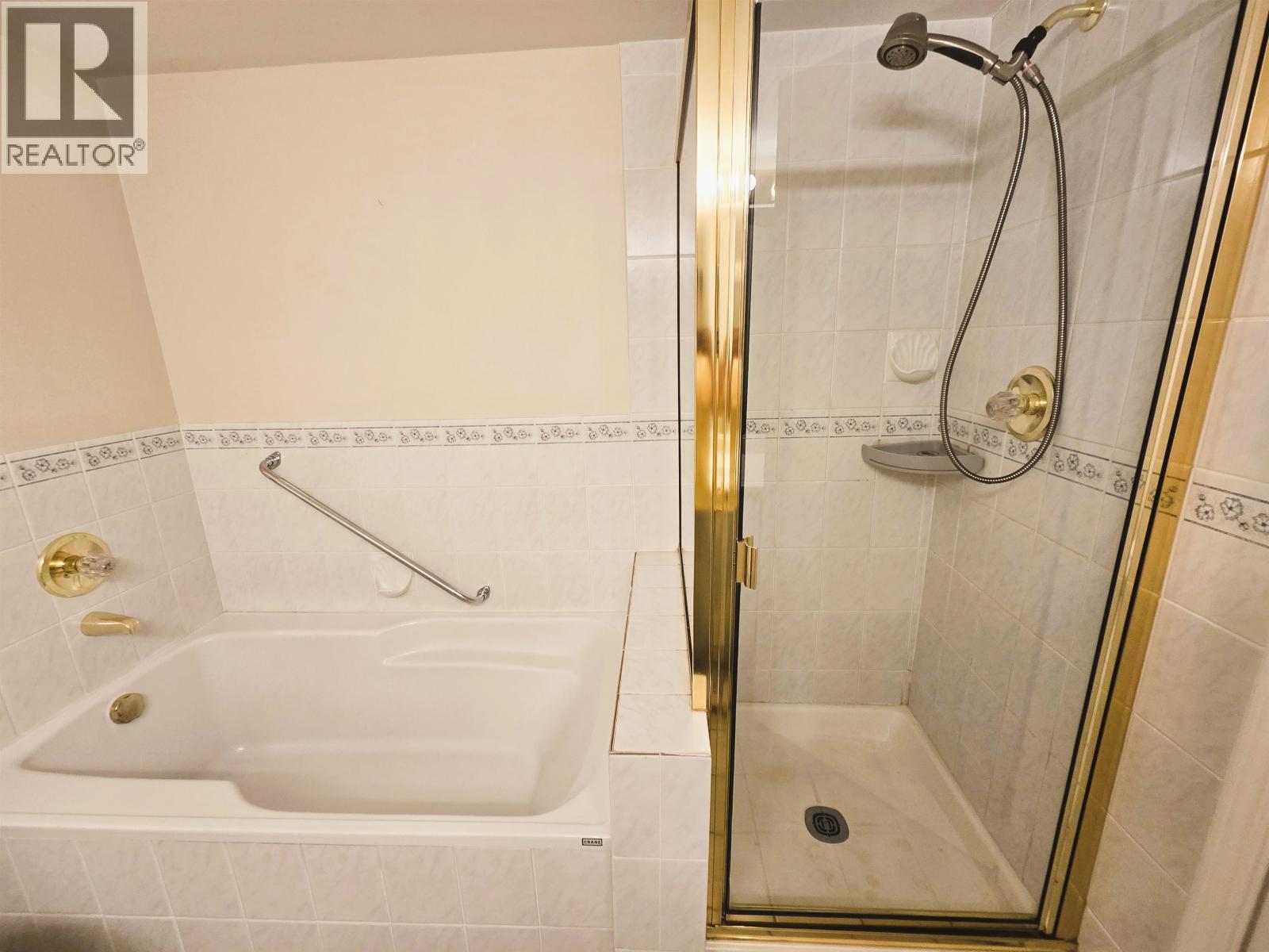 101 5565 Barker Avenue Property Photo 17