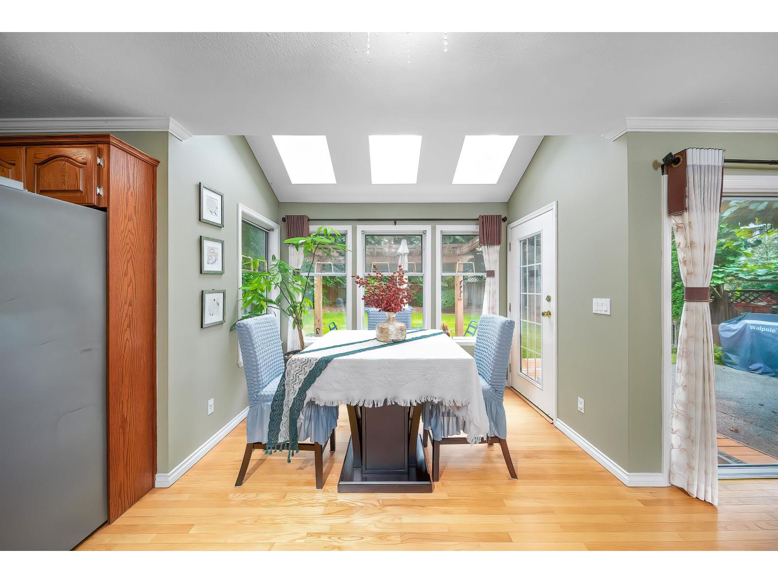 14872 25a Avenue Property Photo 25