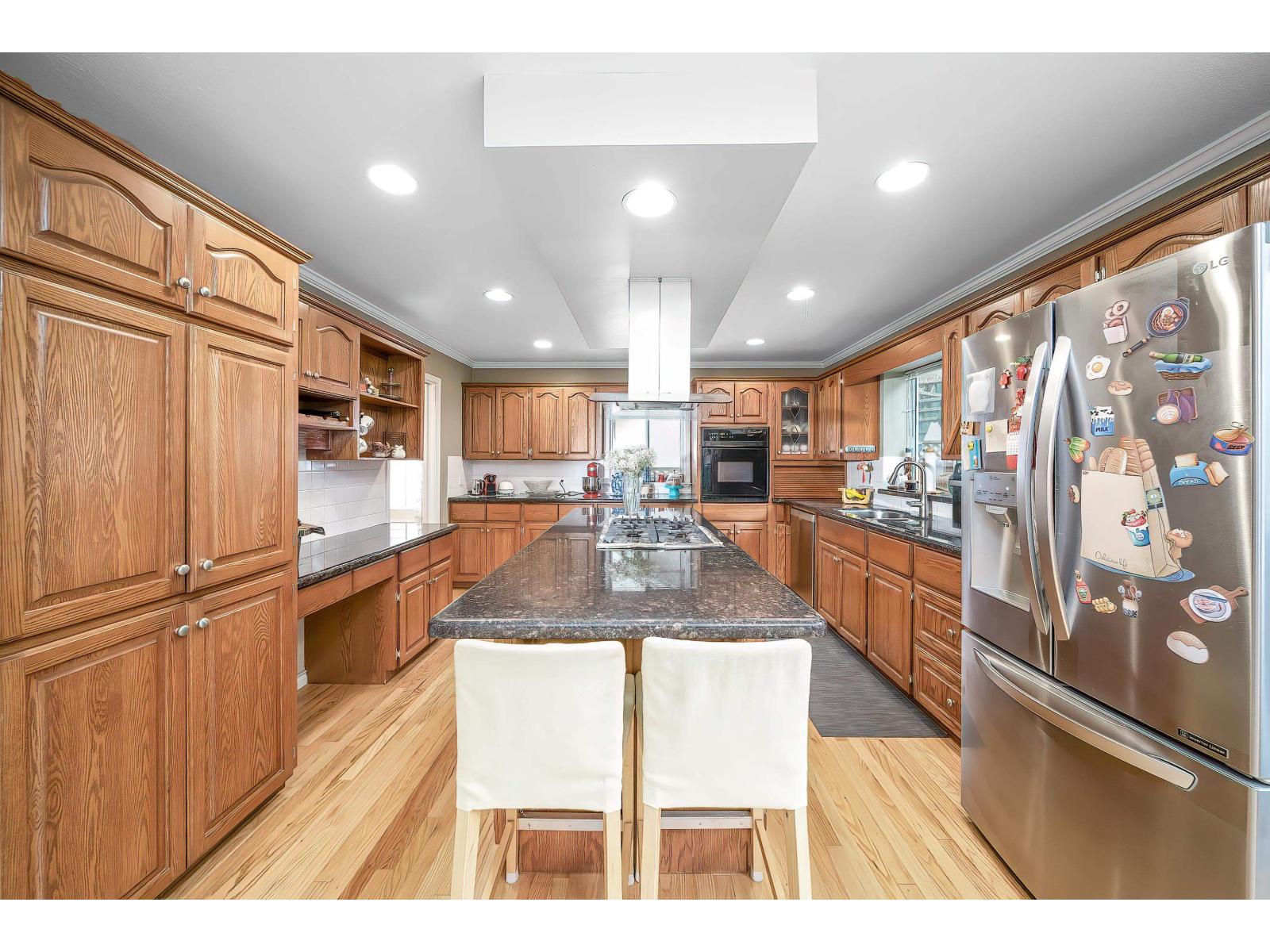14872 25a Avenue Property Photo 26