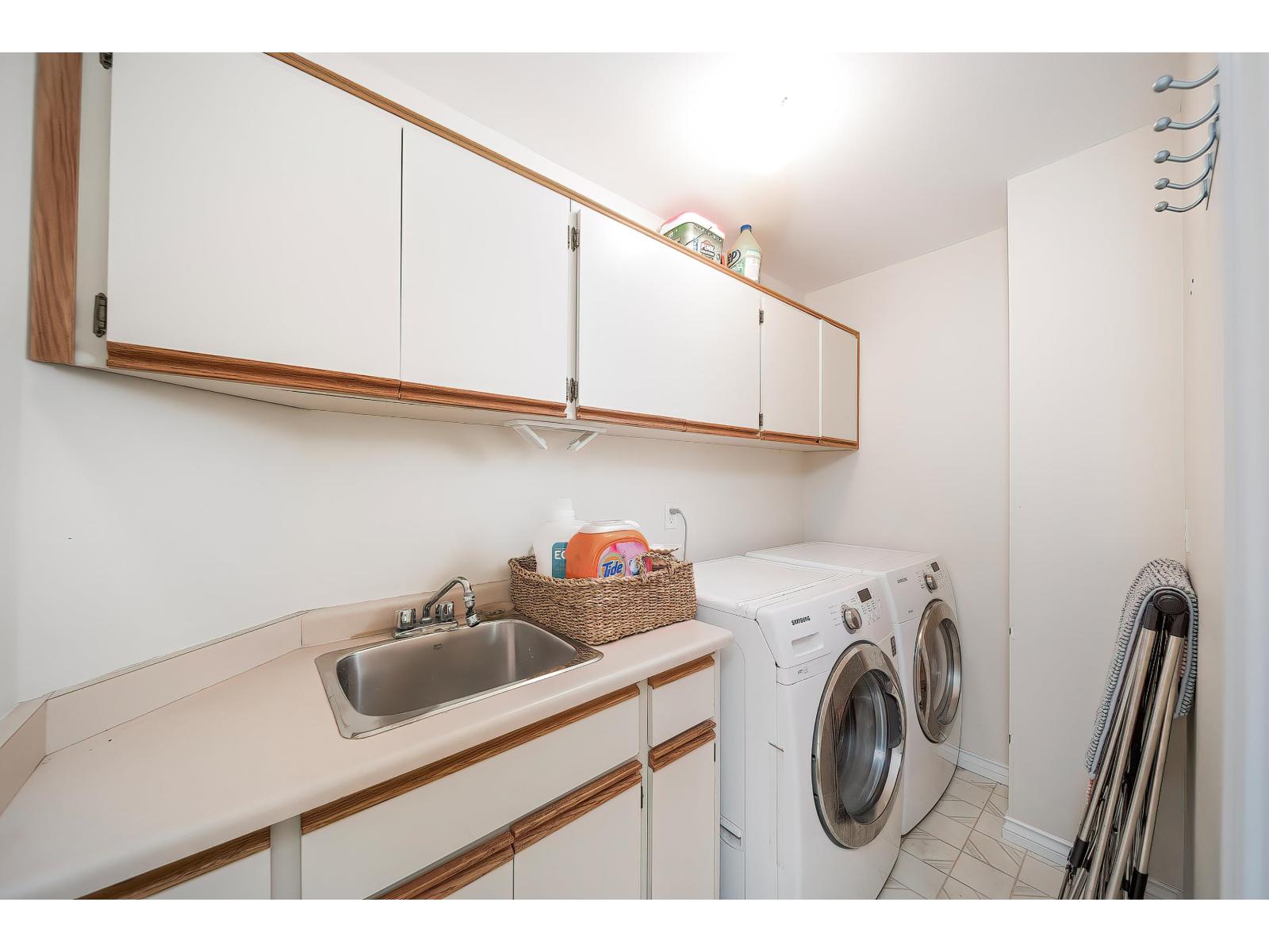 14872 25a Avenue Property Photo 32
