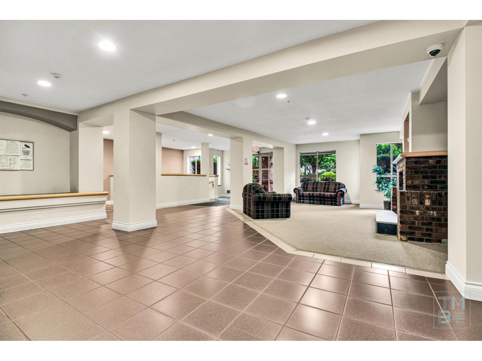 203 22015 48 Avenue Property Photo 4