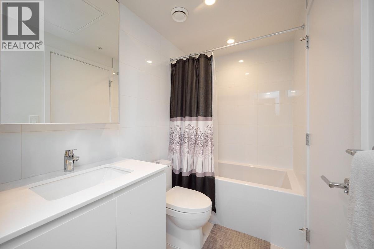 3302 3833 Evergreen Place Property Photo 16