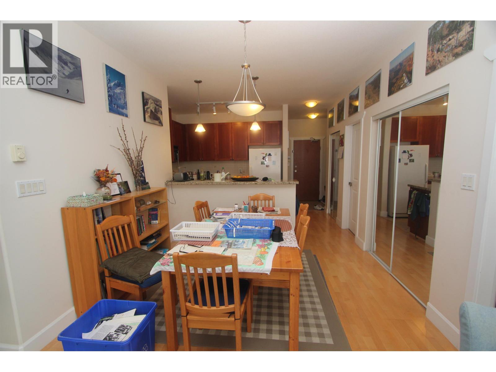 311 4211 Bayview Street Property Photo 10