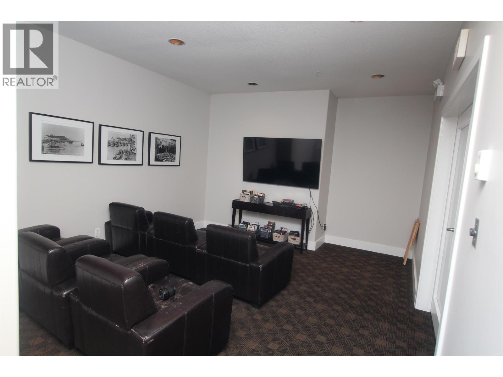 311 4211 Bayview Street Property Photo 18
