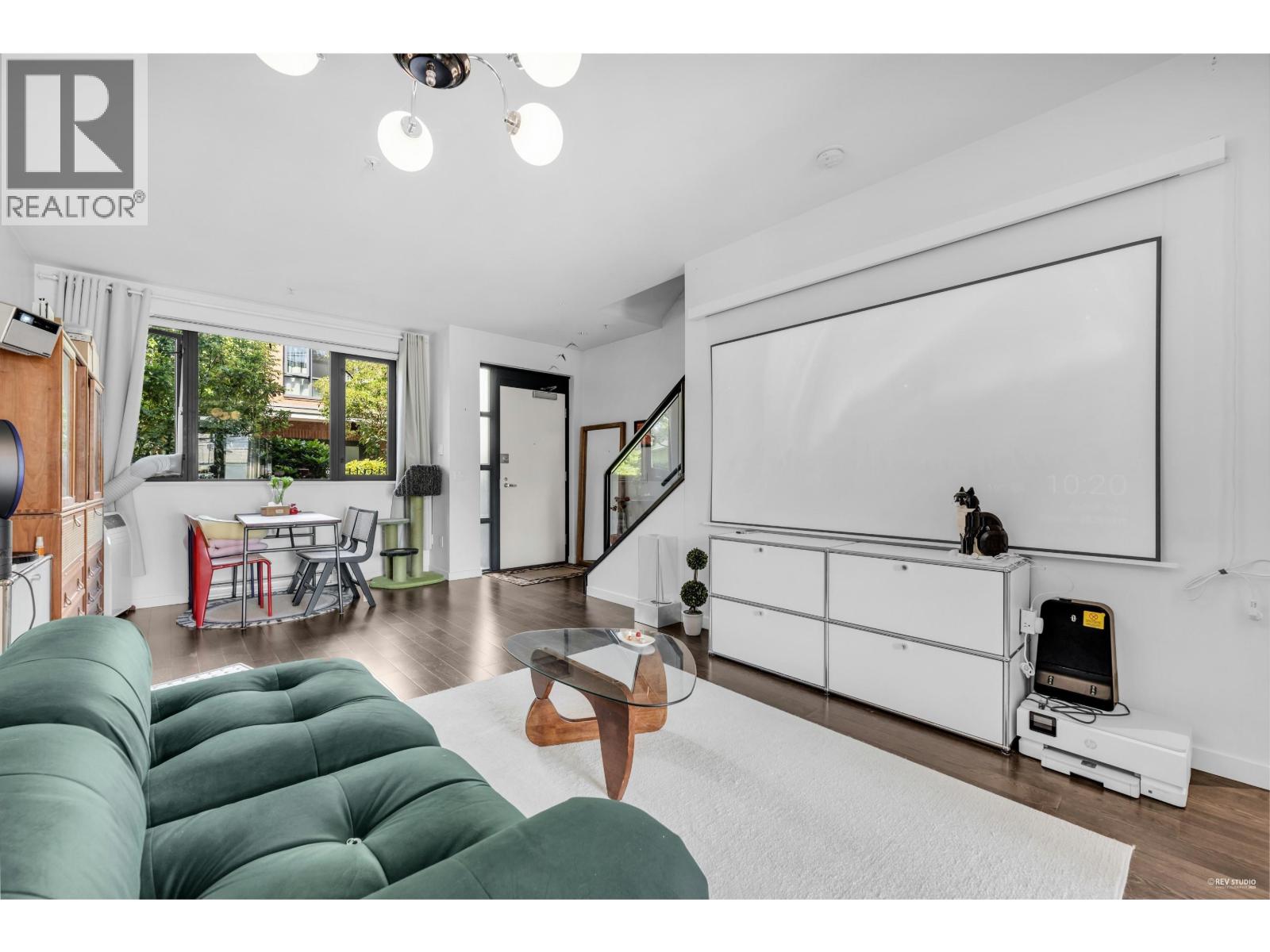 6426 Ash Street Property Photo 1