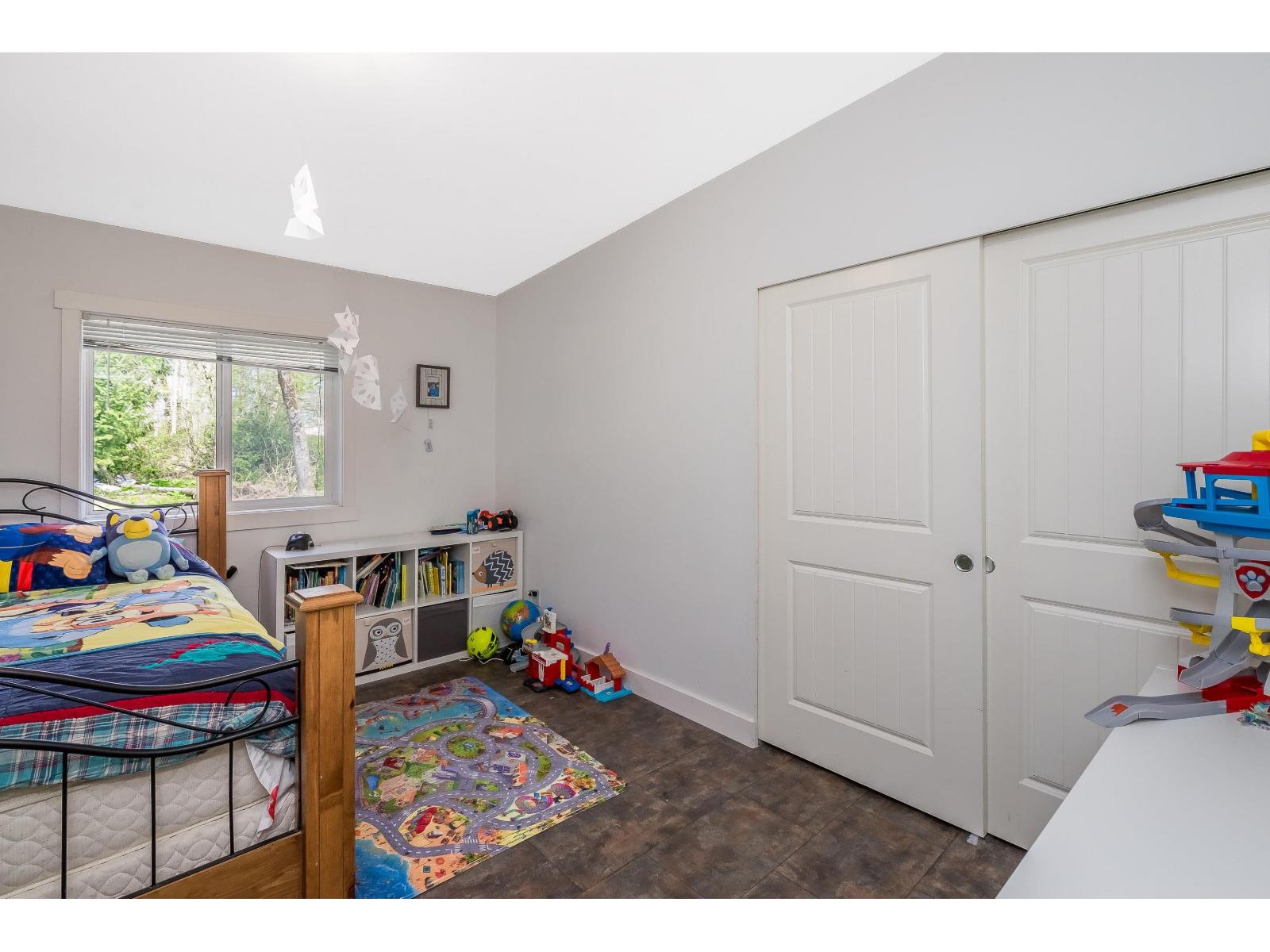 24548 21b Avenue Property Photo 22