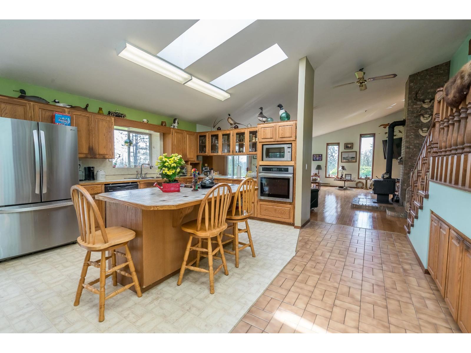 24548 21b Avenue Property Photo 27