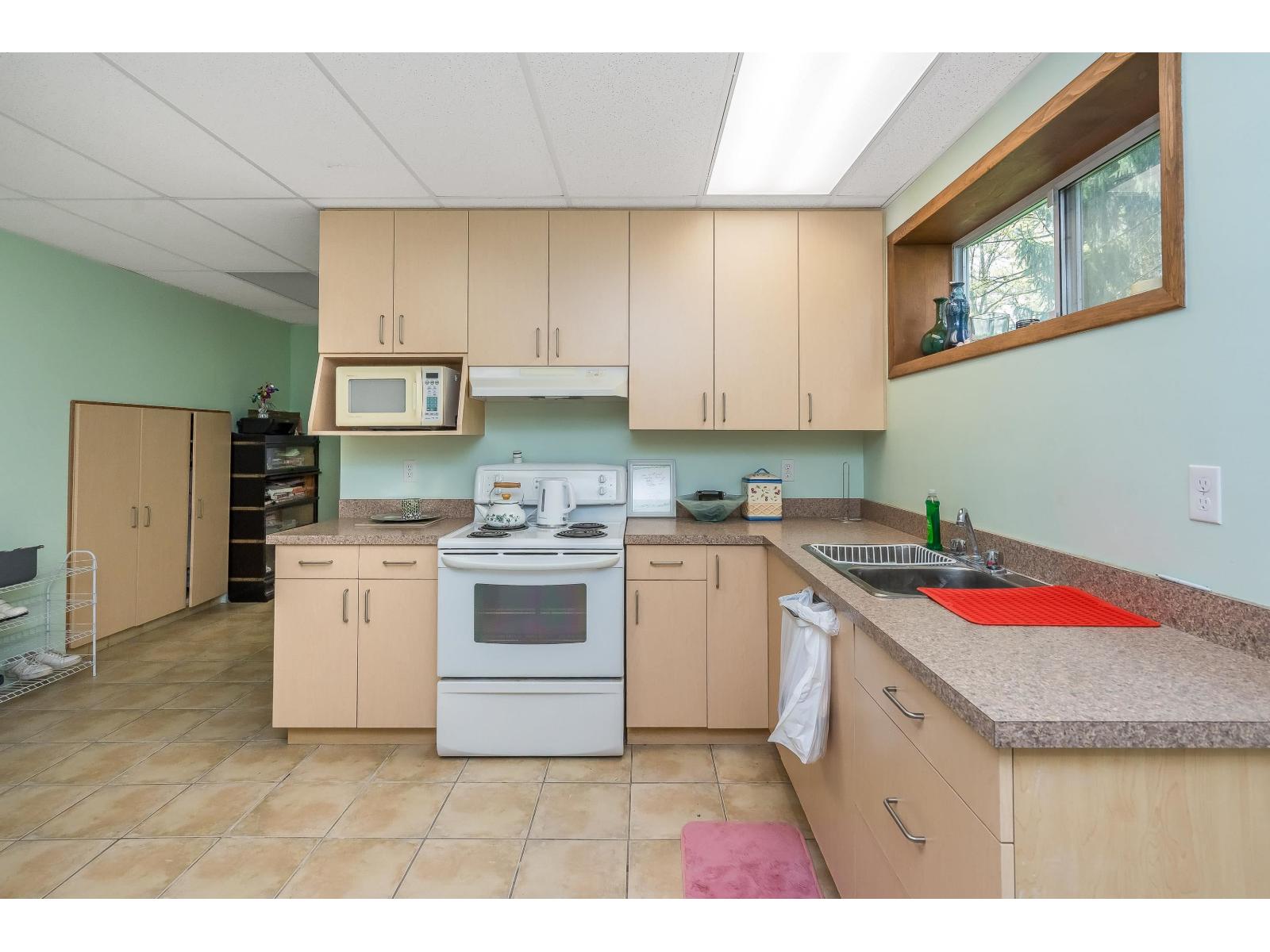 24548 21b Avenue Property Photo 38
