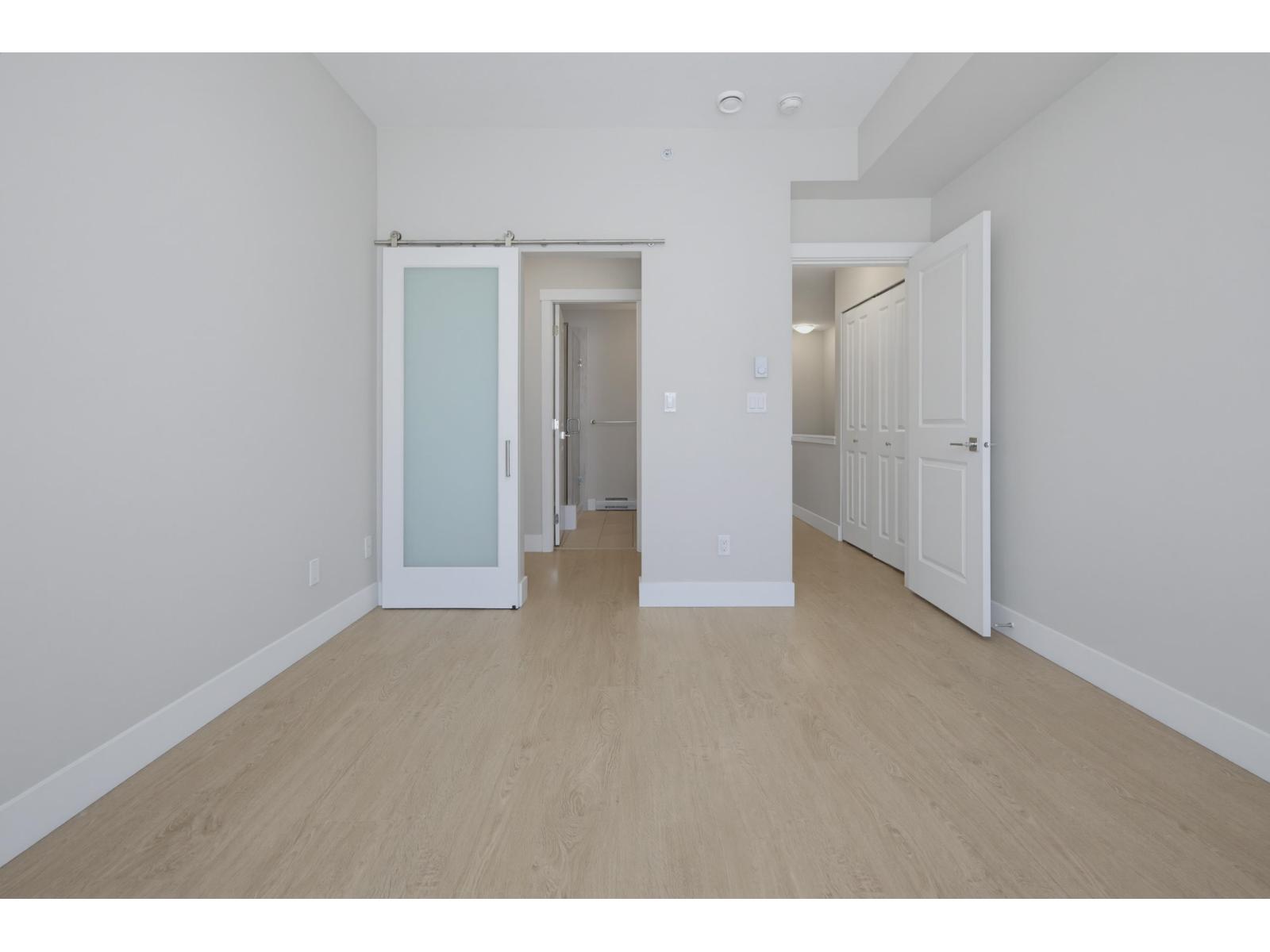 46 20498 82 Avenue Property Photo 24