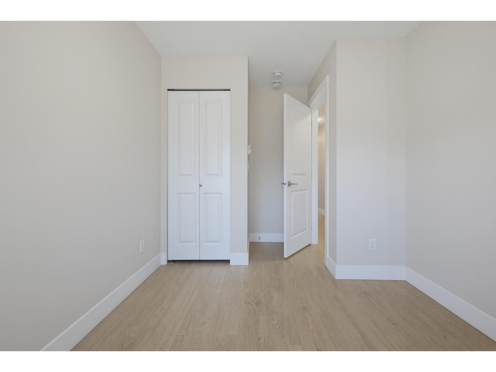 46 20498 82 Avenue Property Photo 31