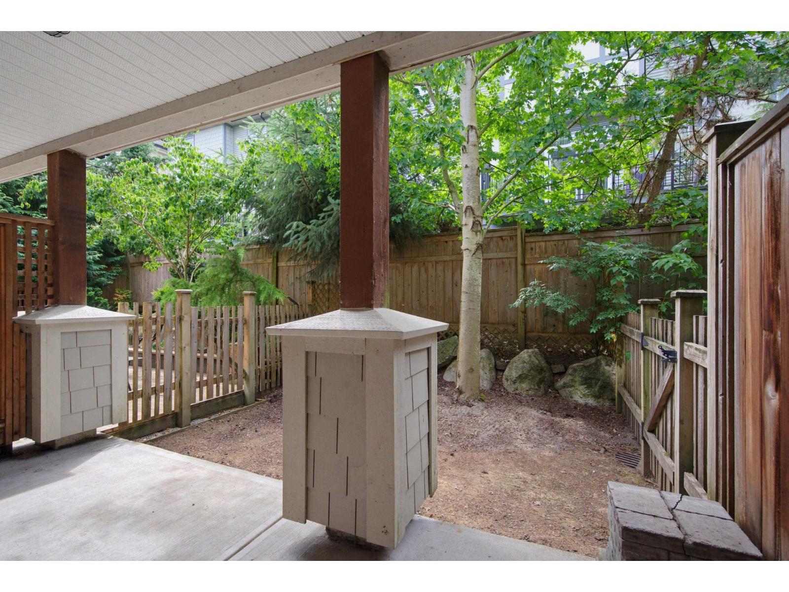 46 20498 82 Avenue Property Photo 36