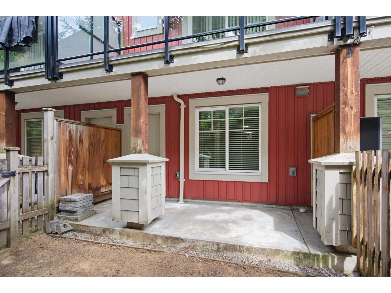 46 20498 82 Avenue Property Photo 38