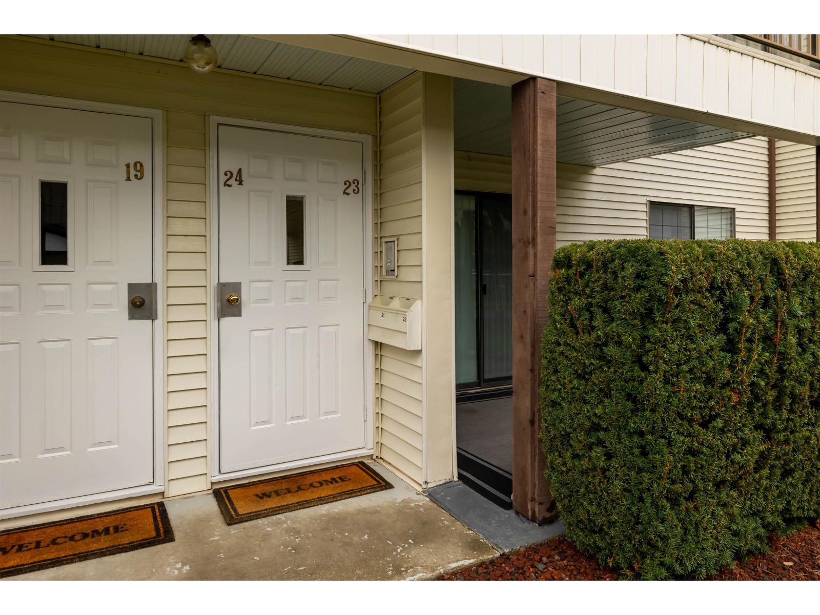 23 32718 Garibaldi Drive Property Photo 5