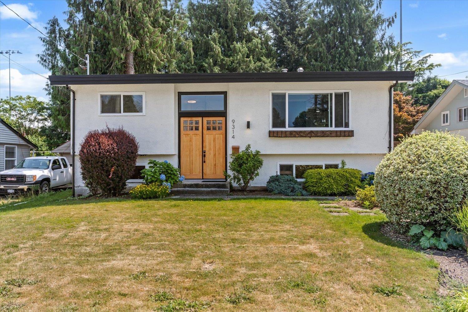 9314 Jackson Street Property Photo 1