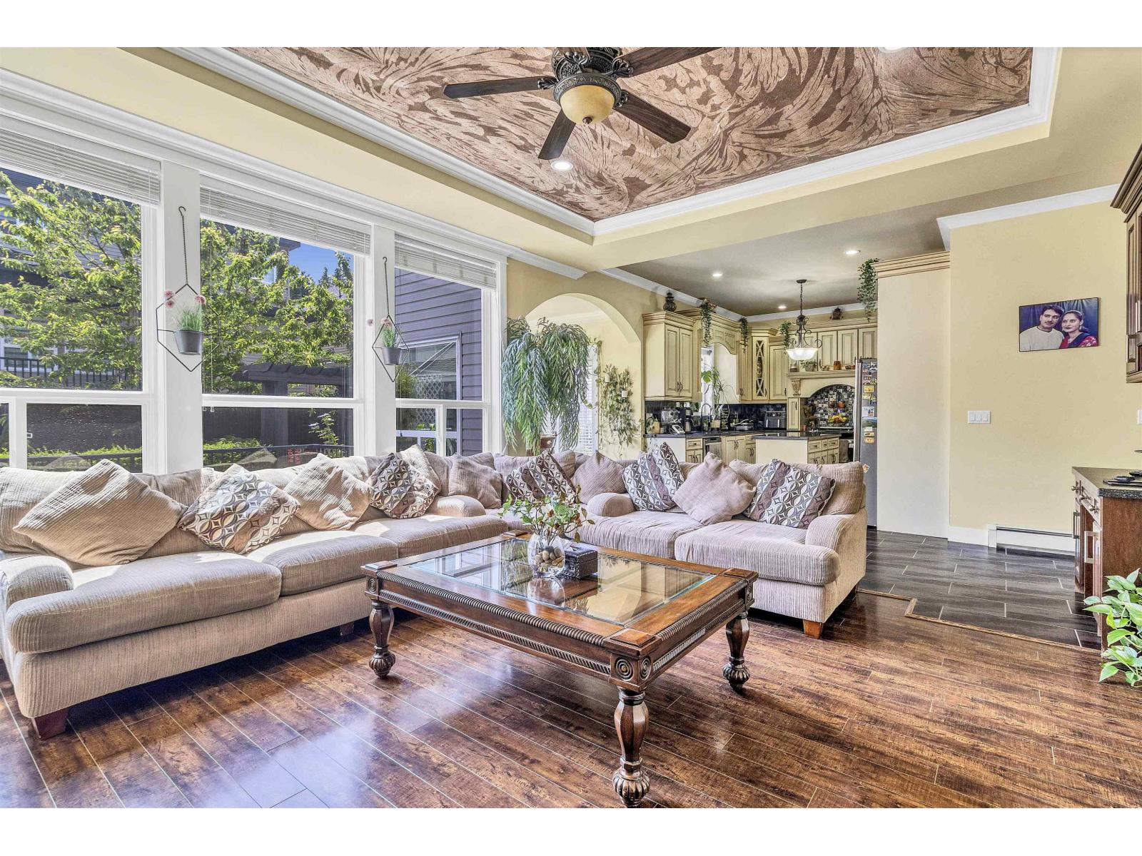 14706 63 Avenue Property Photo 14