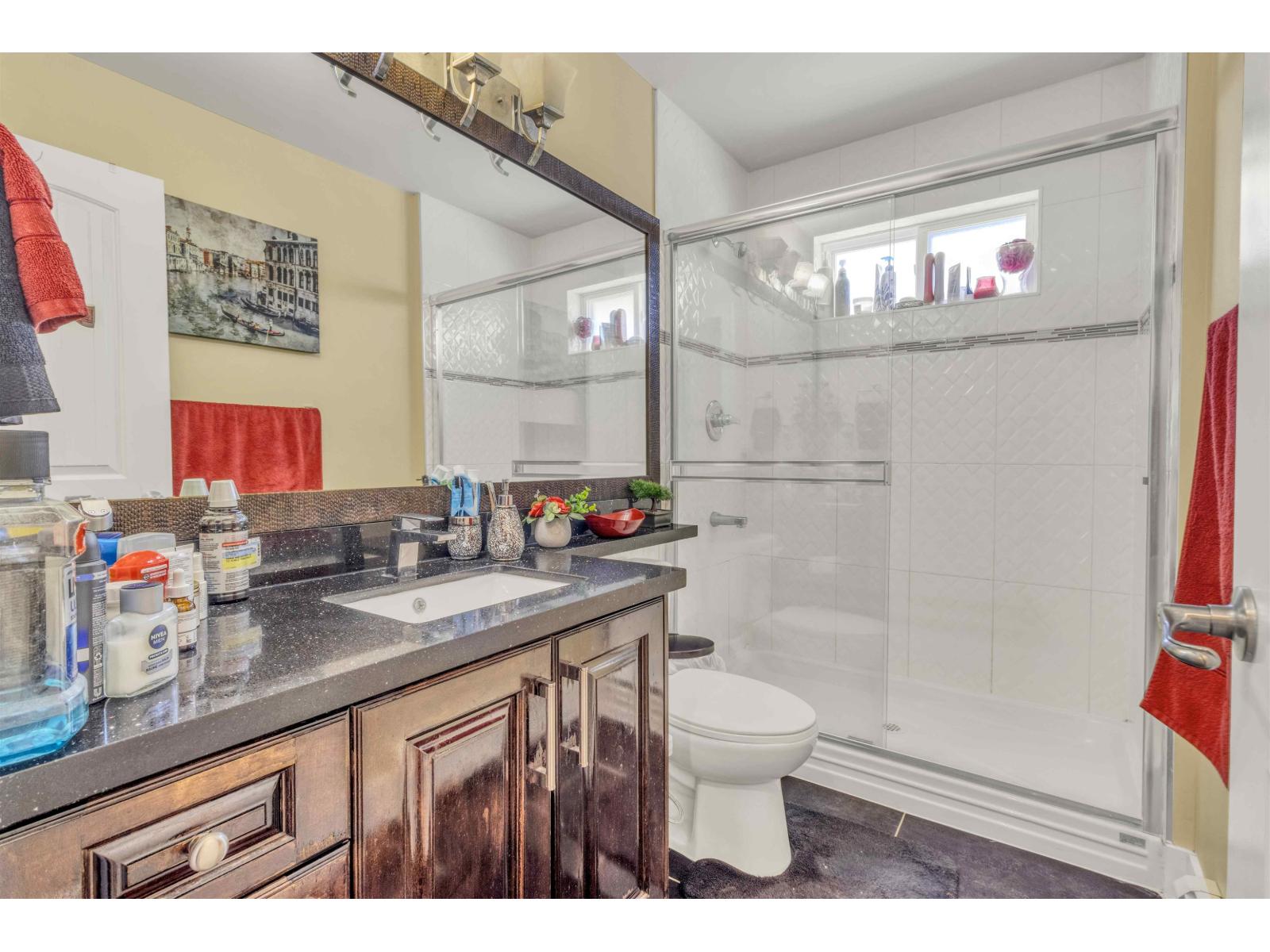 14706 63 Avenue Property Photo 26