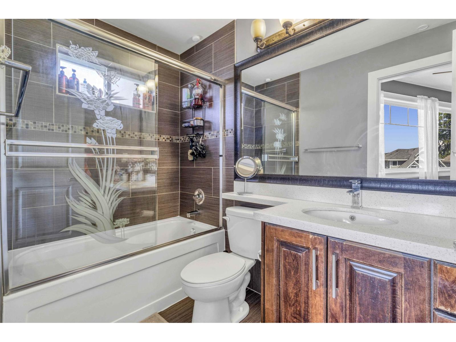 14706 63 Avenue Property Photo 30