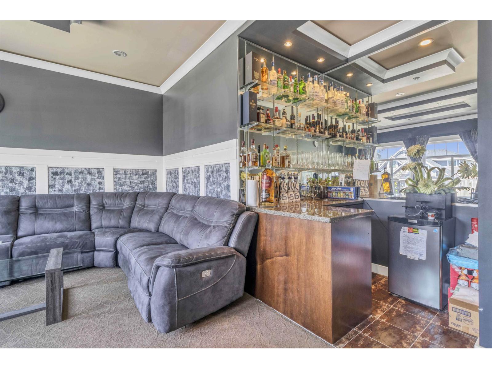 14706 63 Avenue Property Photo 33