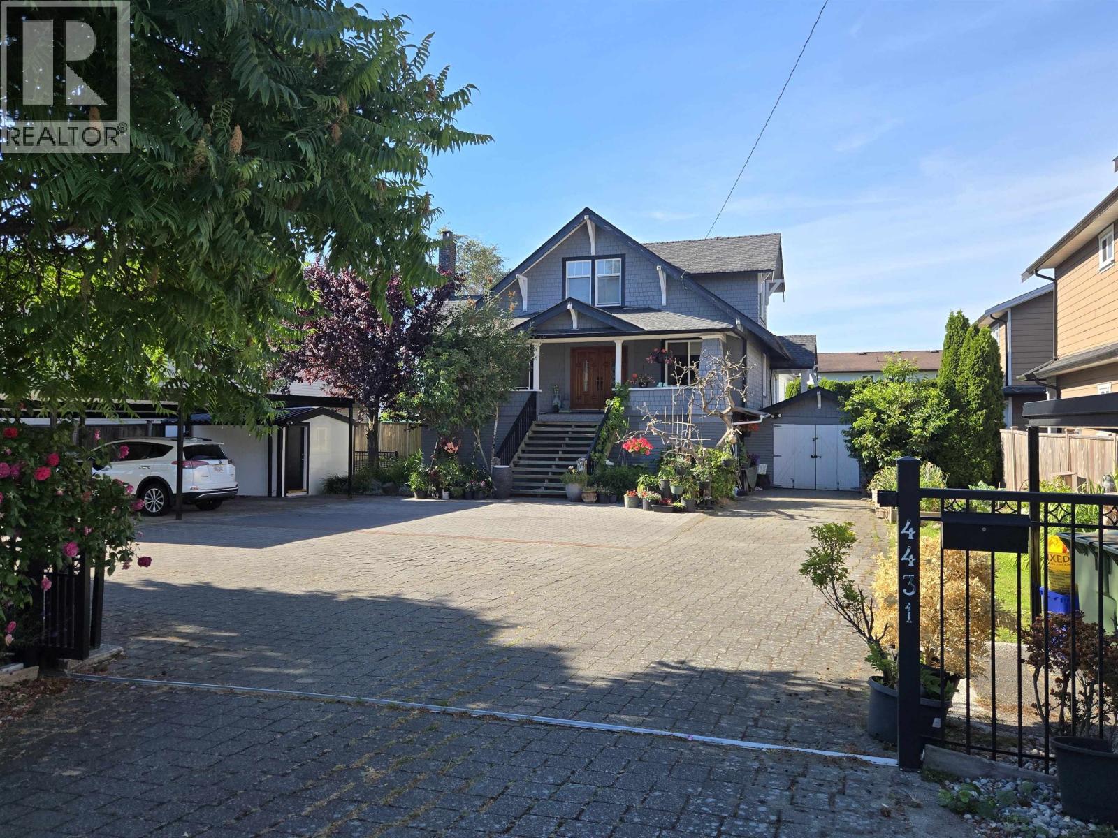 4431 Steveston Highway Property Photo 6